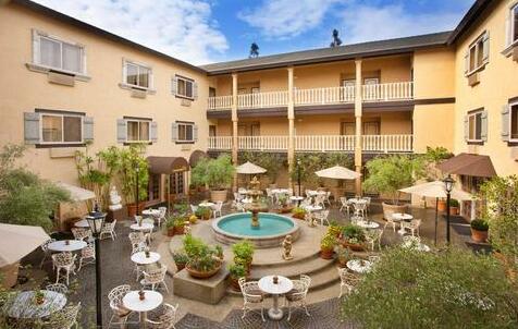 Ayres Hotel Costa Mesa - Photo2