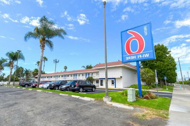 Motel 6 Costa Mesa