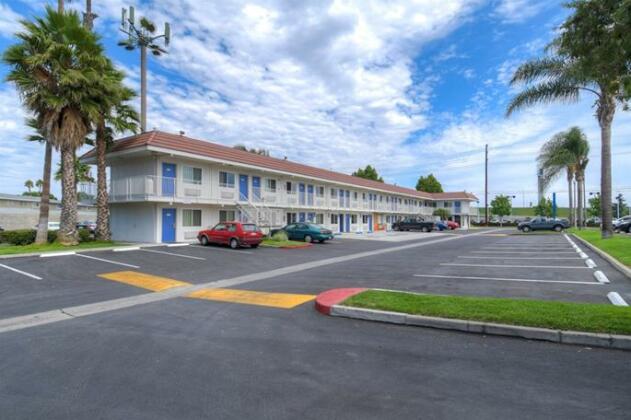 Motel 6 Costa Mesa - Photo5