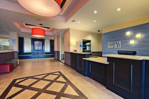 Holiday Inn Express Hotels Cotulla - Photo2