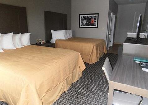 Quality Inn & Suites Cotulla I-35 - Photo3