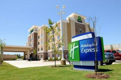 Holiday Inn Express Covington-Madisonville