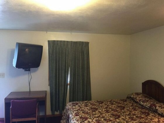 Crawfordsville Motel - Photo2