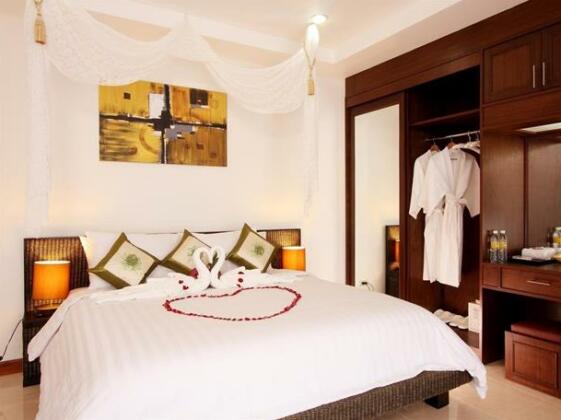 Crescent Sandpiper Condominiums - Photo3