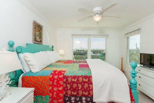 Four Palms - Photo3