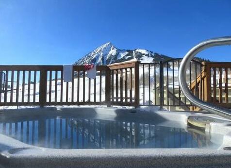 Snowcrest by Crested Butte Lodging