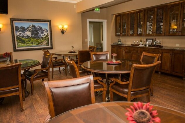 The Inn at Crested Butte - Photo5