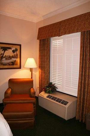 HomeTown Inn & Suites Crestview - Photo4