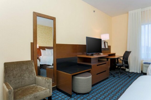Fairfield Inn & Suites by Marriott Cuero - Photo2