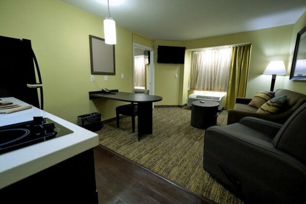 Candlewood Suites Dallas - Plano W Medical Ctr - Photo4