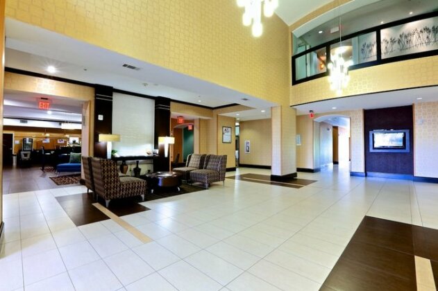 Holiday Inn Express Hotel & Suites Dallas West - Photo3