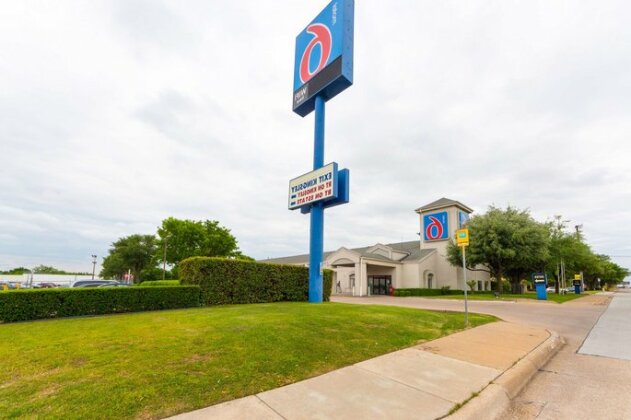 Motel 6 Dallas Northeast - Photo3