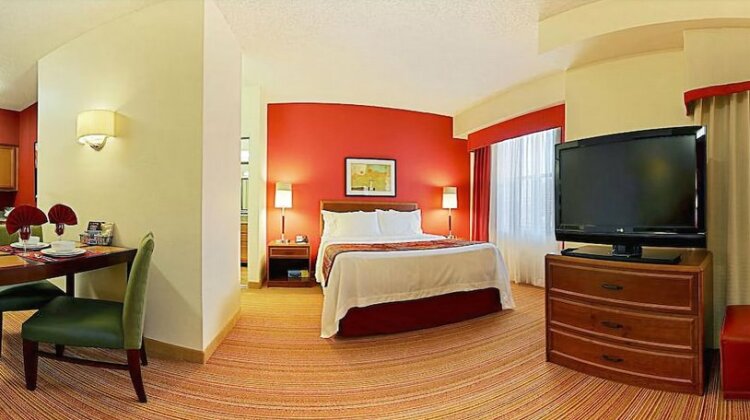 Residence Inn Dallas Park Central - Photo5