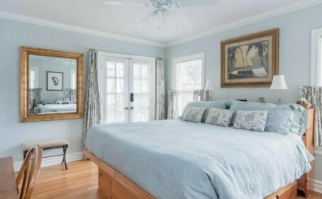 Whimsical Charm at Historic M-Streets Suite