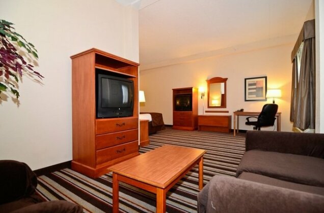 Best Western Windsor Inn and Suites - Photo3