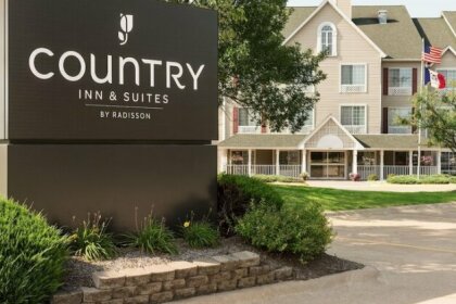 Country Inn & Suites by Radisson Davenport IA