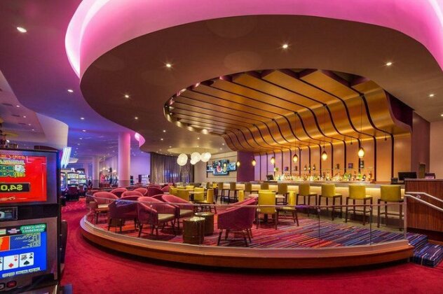 Rhythm City Casino & Resort - Photo4