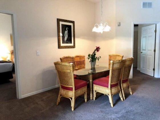 Platinum Standard Luxury Condo - Photo5