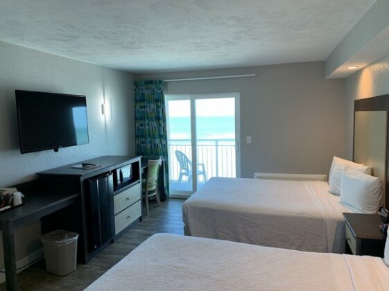 Boardwalk Inn and Suites - Photo2