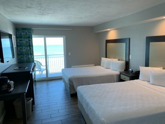 Boardwalk Inn and Suites - Photo3
