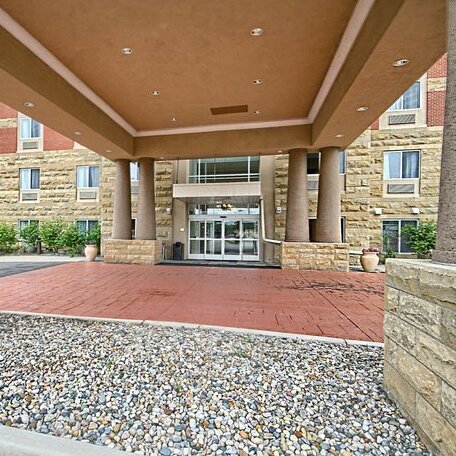 Country Inn & Suites by Radisson Dearborn MI - Photo2