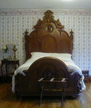 Dearborn Bed & Breakfast - Photo3