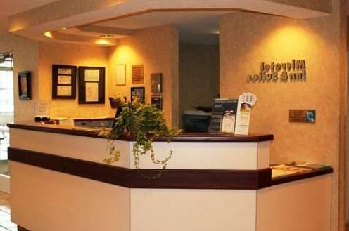 Microtel Inn & Suites by Wyndham Decatur - Photo2