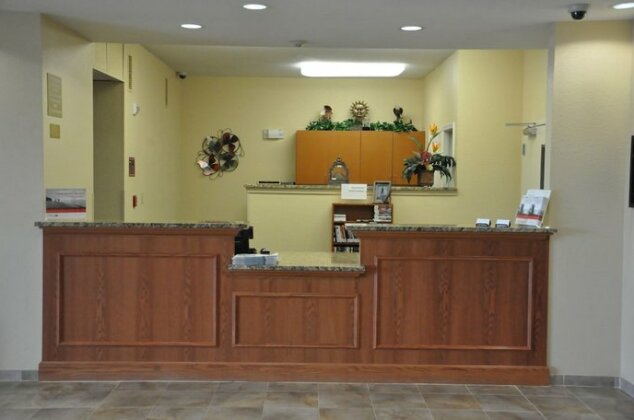 Candlewood Suites Decatur Medical Center - Photo2