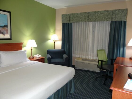 Holiday Inn Express Hotel & Suites Salisbury - Delmar - Photo2