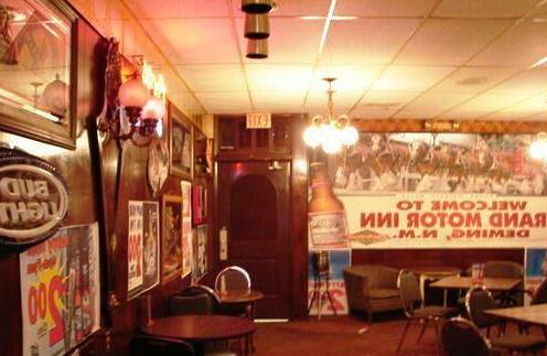 Grand Motor Inn Hotel & Restaurant - Photo4