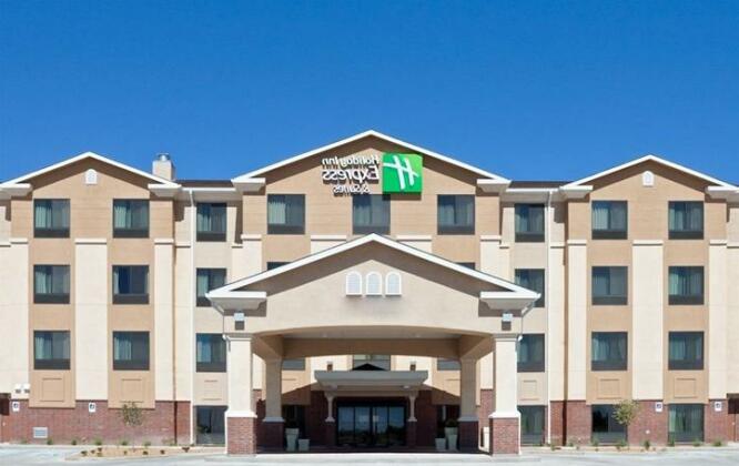Holiday Inn Express & Suites Deming Mimbres Valley - Photo2