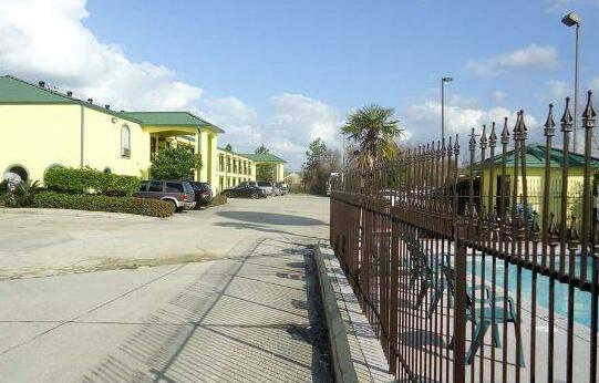 OYO Hotel Denham Springs I-12 - Photo5