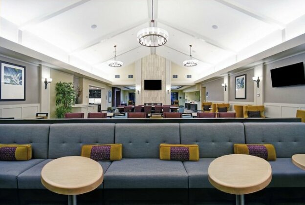 Homewood Suites by Hilton Denver International Airport - Photo5