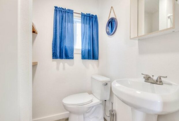 The Whale Inn - Photo2