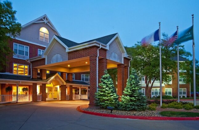 Country Inn & Suites by Radisson Des Moines West IA