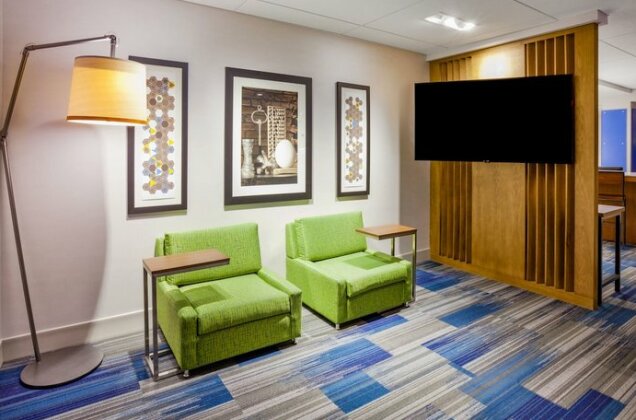 Holiday Inn Express-Des Moines Downtown - Photo3
