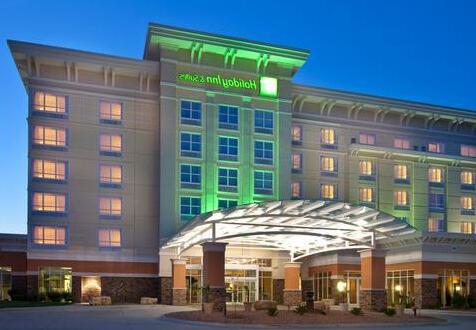 Holiday Inn & Suites West Des Moines