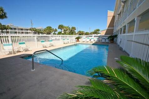 Crystal Sands Condominiums - Photo4