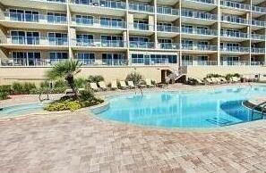 Emerald Tides - 2 Br condo by RedAwning