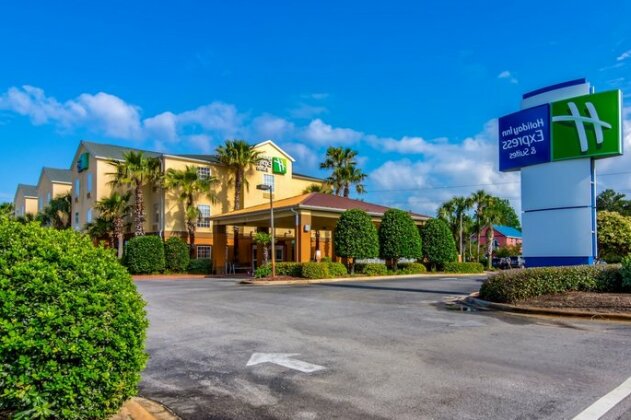 Holiday Inn Express Destin E - Commons Mall Area - Photo2