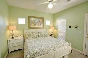 Periwinkle Cottage - 3 BR Home