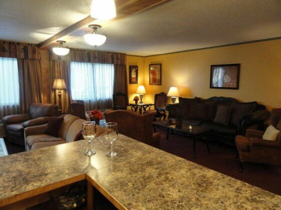 Fireside Inn and Suites Devils Lake - Photo4