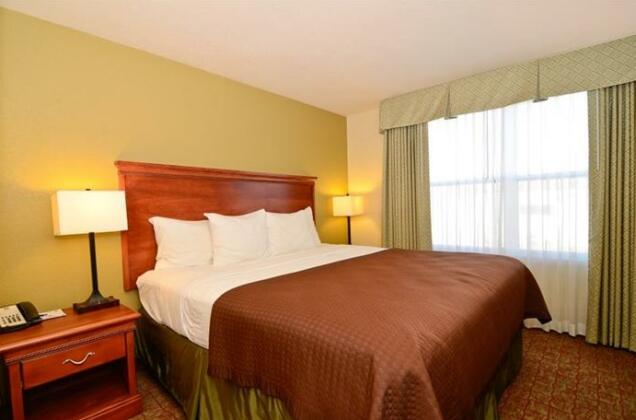 Quality Inn & Suites Dickinson - Photo2