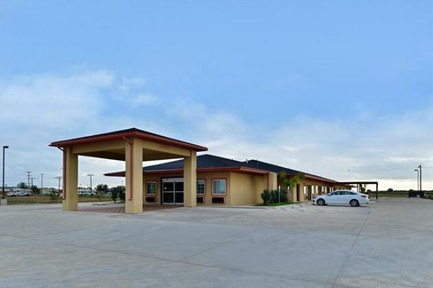 Americas Best Value Inn Dilley - Photo2