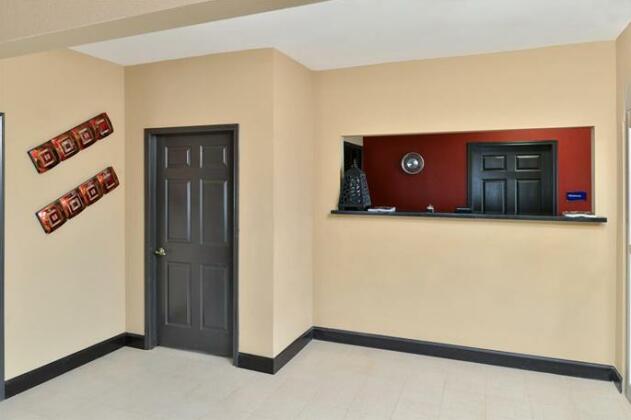 Americas Best Value Inn Dilley - Photo3