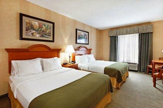 Holiday Inn Express & Suites Sylva - Western Carolina Area - Photo5