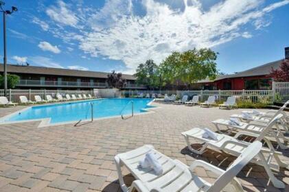 Travelodge by Wyndham Doswell Kings Dominion Area