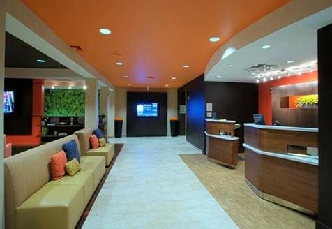 Courtyard by Marriott Dothan - Photo2