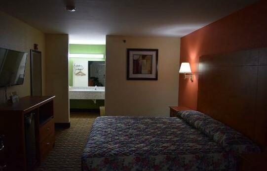 Royal Inn & Suites Douglasville - Photo3