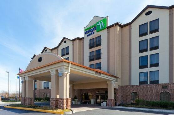 Holiday Inn Express & Suites Dover - Photo3